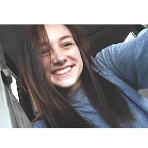 Meet your Posher, Kaci